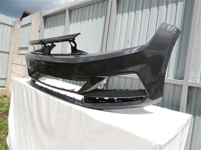 bontott VW POLO VI Első Lökhárító (Részeivel)