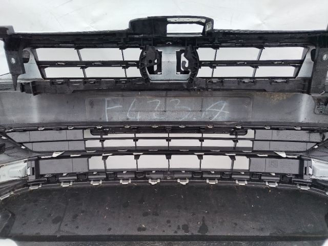 bontott VW POLO VI Első Lökhárító (Üresen)