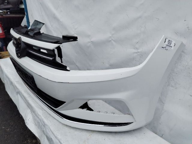 bontott VW POLO VI Első Lökhárító (Üresen)