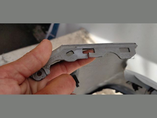 bontott VW POLO VI Első Lökhárító (Üresen)