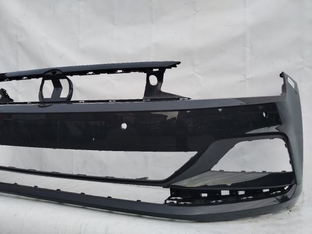 bontott VW POLO VI Első Lökhárító (Üresen)