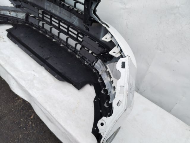 bontott VW POLO VI Első Lökhárító (Üresen)