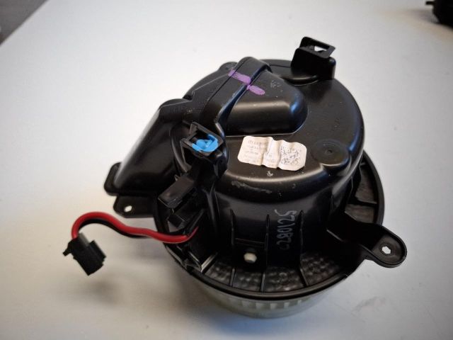 bontott VW POLO VI Fűtőmotor (Klímás)