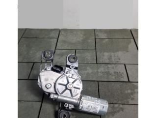 bontott VW POLO VI Hátsó Ablaktörlő Motor