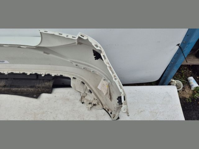 bontott VW POLO VI Hátsó Lökhárító (Üresen)