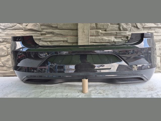 bontott VW POLO VI Hátsó Lökhárító (Üresen)