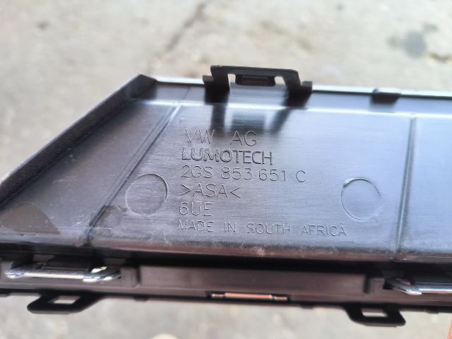 bontott VW POLO VI Hűtőrács