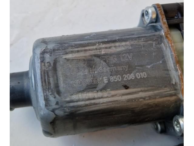 bontott VW POLO VI Jobb első Ablakemelő Szerkezet (Elektromos)