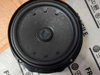 bontott VW POLO VI Jobb első Hangszóró