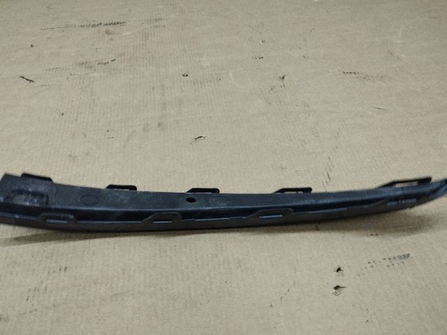 bontott VW POLO VI Jobb első Lökhárító Díszléc