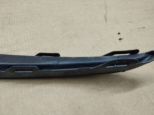 bontott VW POLO VI Jobb első Lökhárító Díszléc