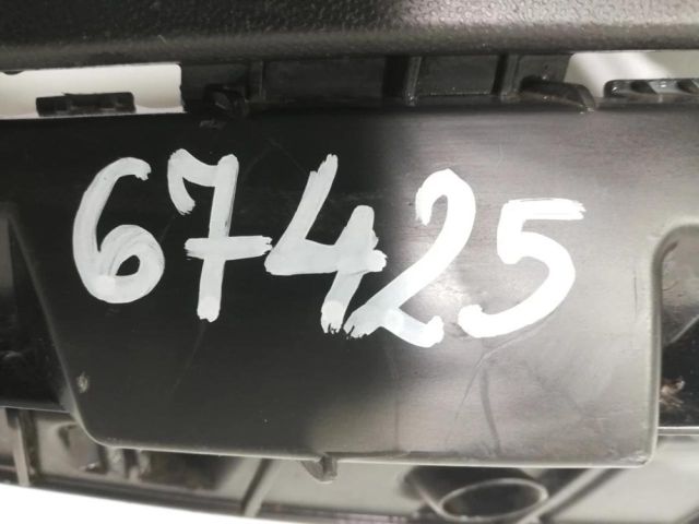 bontott VW POLO VI Jobb első Lökhárító Vakborítás