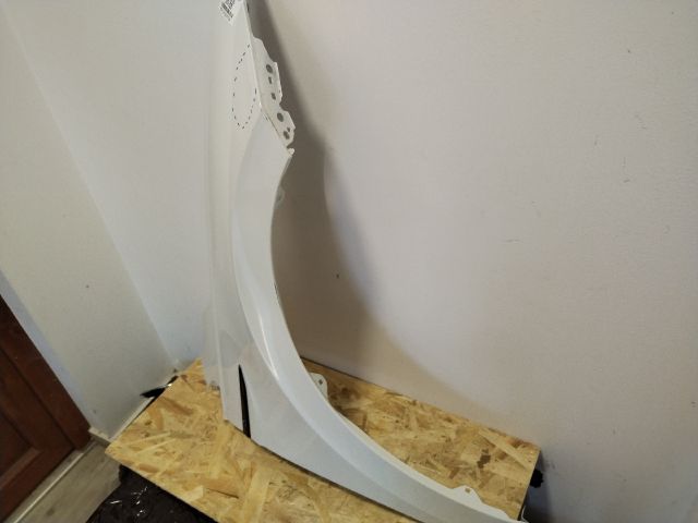 bontott VW POLO VI Jobb első Sárvédő