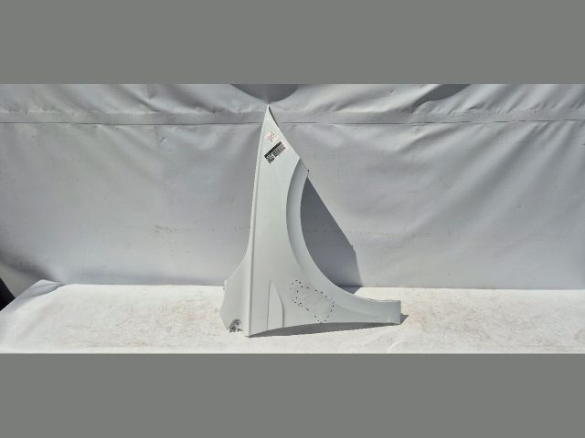 bontott VW POLO VI Jobb első Sárvédő