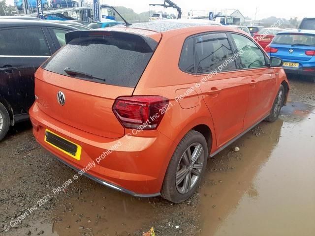 bontott VW POLO VI Jobb hátsó Ajtó Kárpit