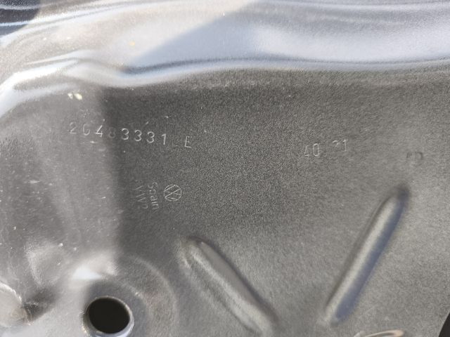 bontott VW POLO VI Jobb hátsó Ajtó (Üres lemez)