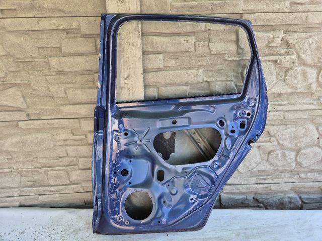 bontott VW POLO VI Jobb hátsó Ajtó (Üres lemez)