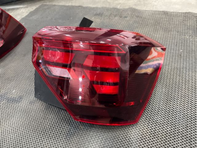 bontott VW POLO VI Jobb Hátsó Lámpa