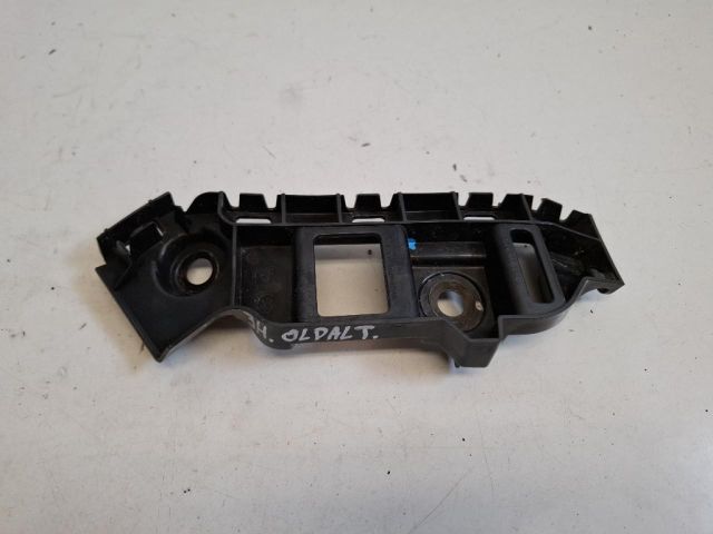 bontott VW POLO VI Jobb hátsó Oldal Lökhárító Tartó (Műanyag)