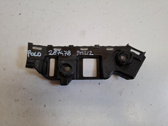 bontott VW POLO VI Jobb hátsó Oldal Lökhárító Tartó (Műanyag)