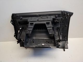 bontott VW POLO VI Kesztyűtartó