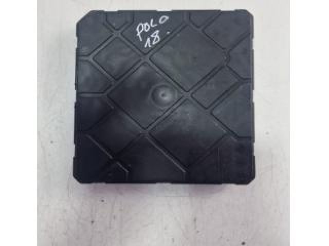 bontott VW POLO VI Komfort Elektronika