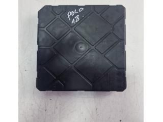 bontott VW POLO VI Komfort Elektronika