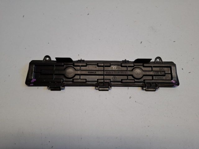 bontott VW POLO VI Pollenszűrő Fedél