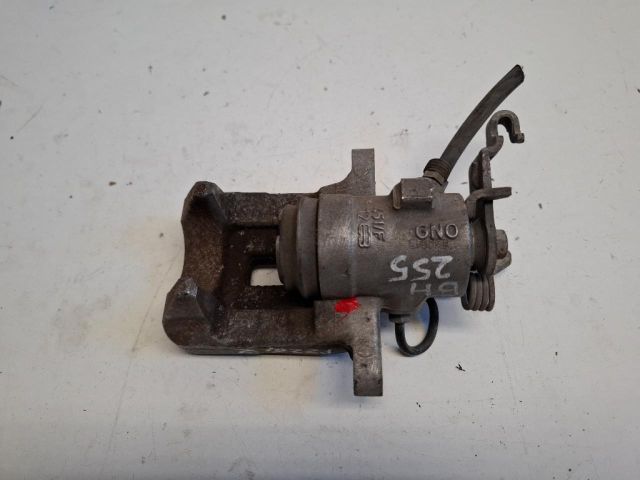 bontott VW SCIROCCO Bal hátsó Féknyereg Munkahengerrel