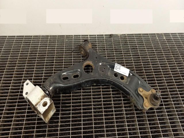 bontott VW SCIROCCO Jobb első Lengőkar