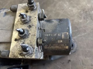 bontott VW SCIROCCO ABS Kocka