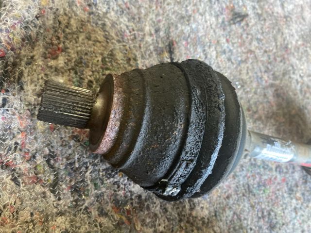 bontott VW SCIROCCO Bal Féltengely