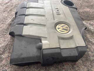 bontott VW SCIROCCO Felső Motorburkolat