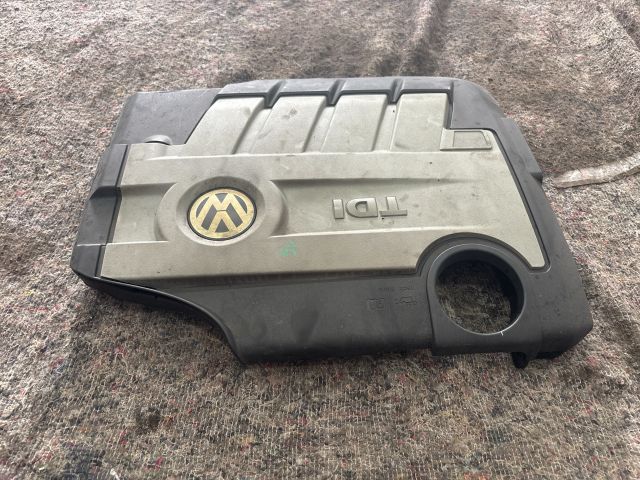 bontott VW SCIROCCO Felső Motorburkolat