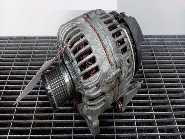 bontott VW SCIROCCO Generátor