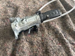 bontott VW SCIROCCO Gyújtáskapcsoló Házzal