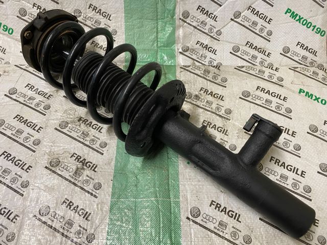 bontott VW SCIROCCO Jobb első Gólyaláb (Lengécsillapító, Rugó)