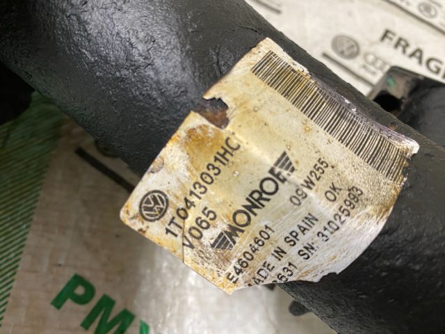 bontott VW SCIROCCO Jobb első Gólyaláb (Lengécsillapító, Rugó)