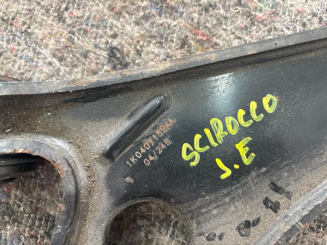 bontott VW SCIROCCO Jobb első Lengőkar
