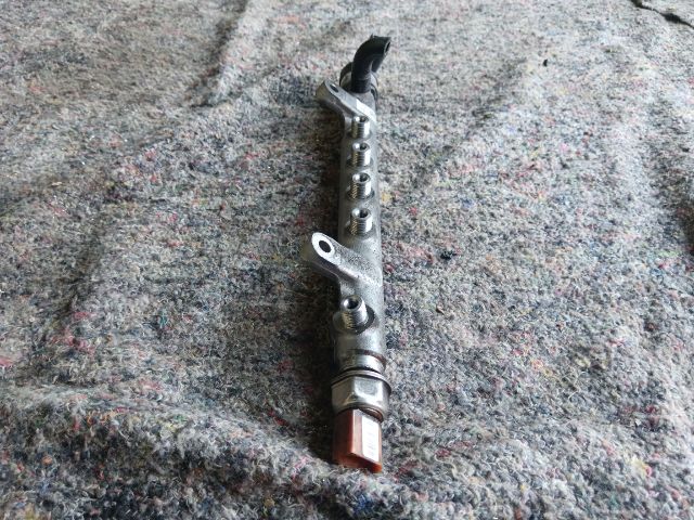 bontott VW SCIROCCO Közösnyomócső