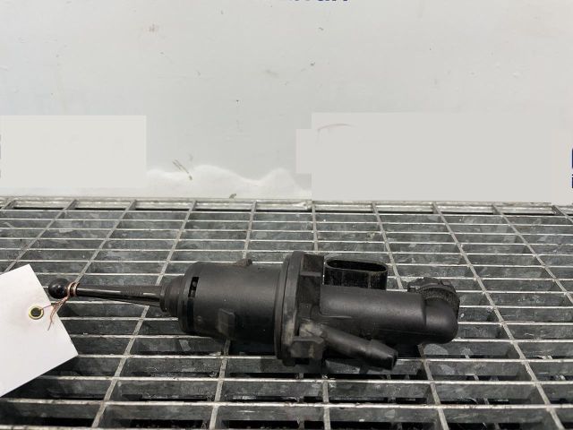 bontott VW SCIROCCO Kuplung Munkahenger