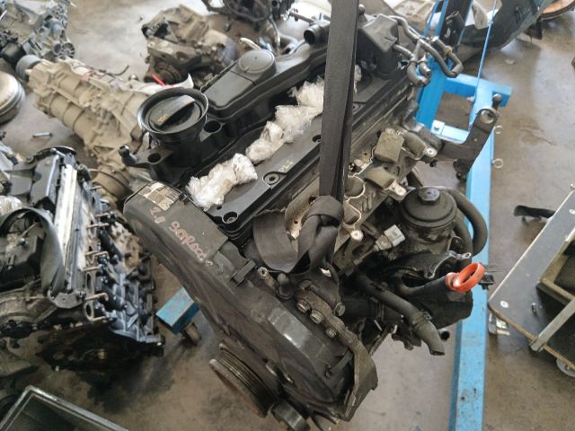 bontott VW SCIROCCO Motor (Fűzött blokk hengerfejjel)