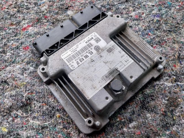 bontott VW SCIROCCO Motorvezérlő