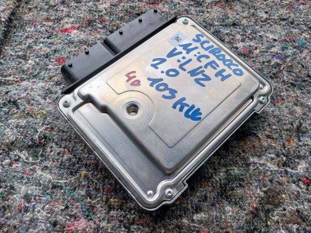 bontott VW SCIROCCO Motorvezérlő