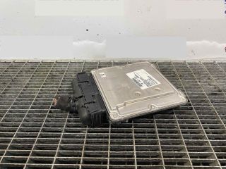 bontott VW SCIROCCO Motorvezérlő