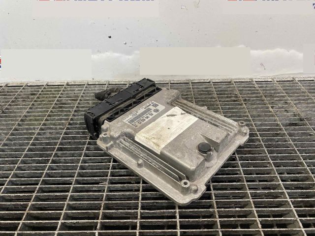 bontott VW SCIROCCO Motorvezérlő