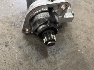 bontott VW SCIROCCO Önindító