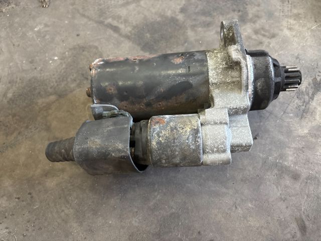 bontott VW SCIROCCO Önindító