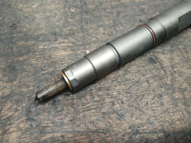 bontott VW SCIROCCO Porlasztó (1 db)