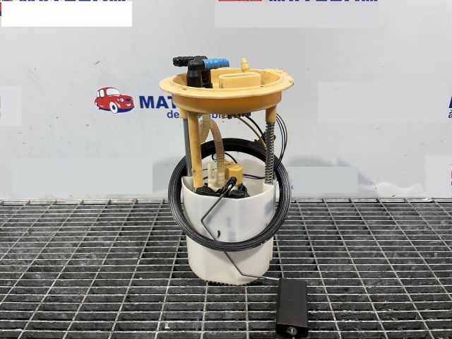 bontott VW SCIROCCO Üzemanyag Szivattyú